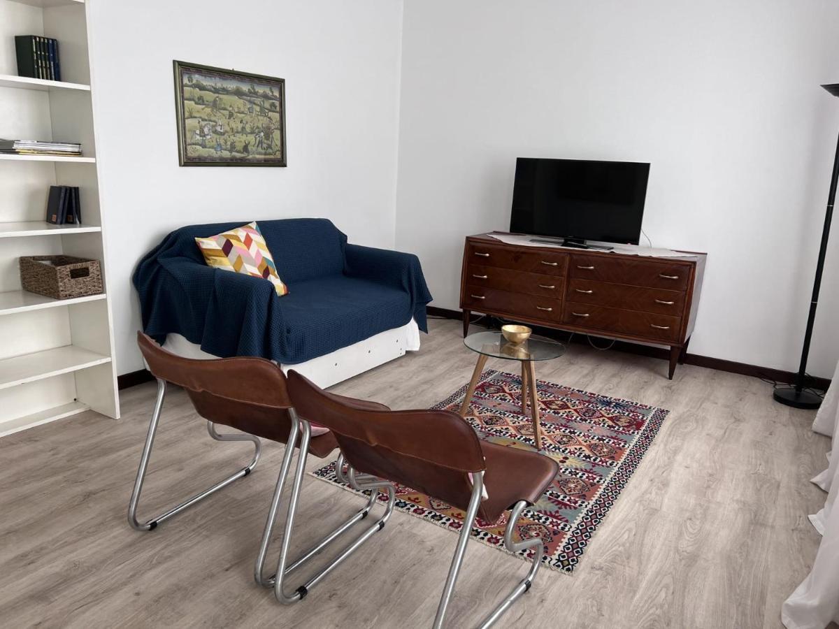 Buonarroti 37 Apartment Gorgonzola Bagian luar foto
