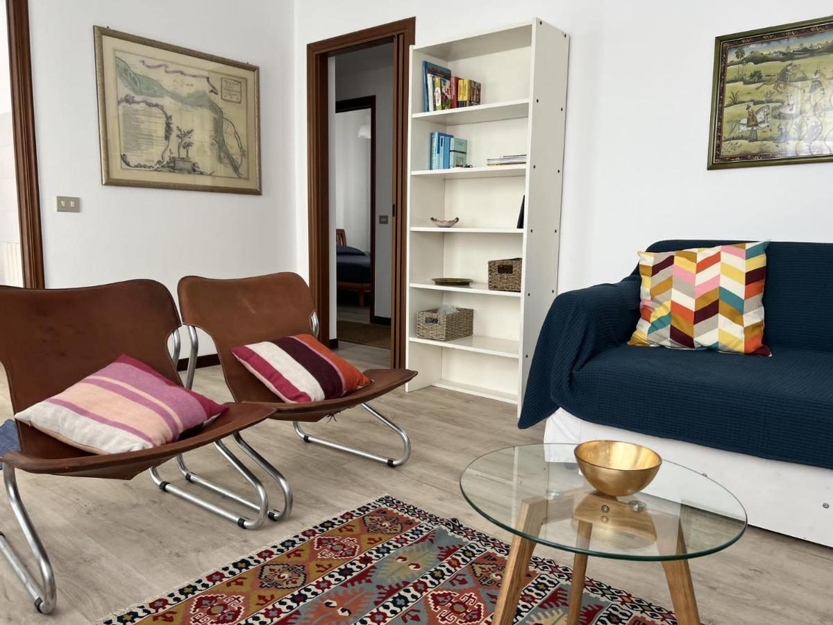 Buonarroti 37 Apartment Gorgonzola Bagian luar foto